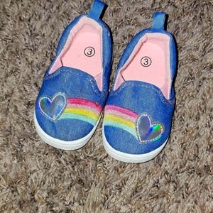 Toddler shoes size 3